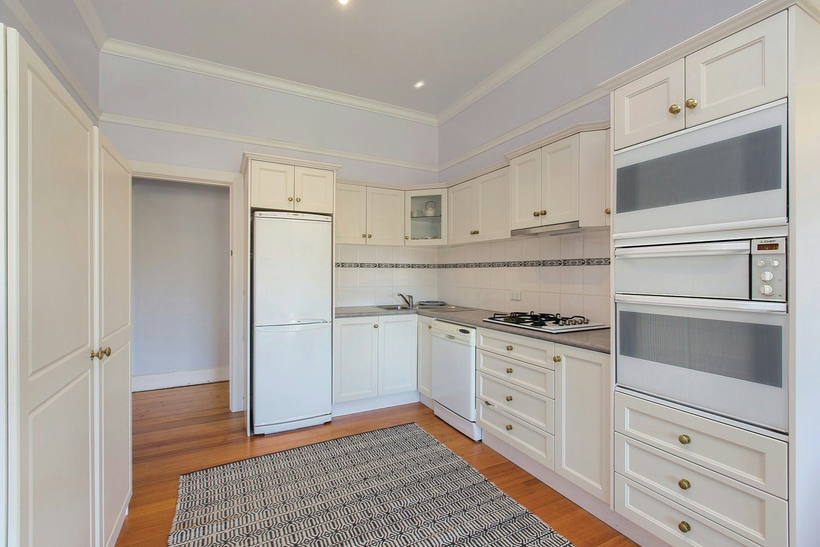 9 Moorhead Street, Camberwell, VIC