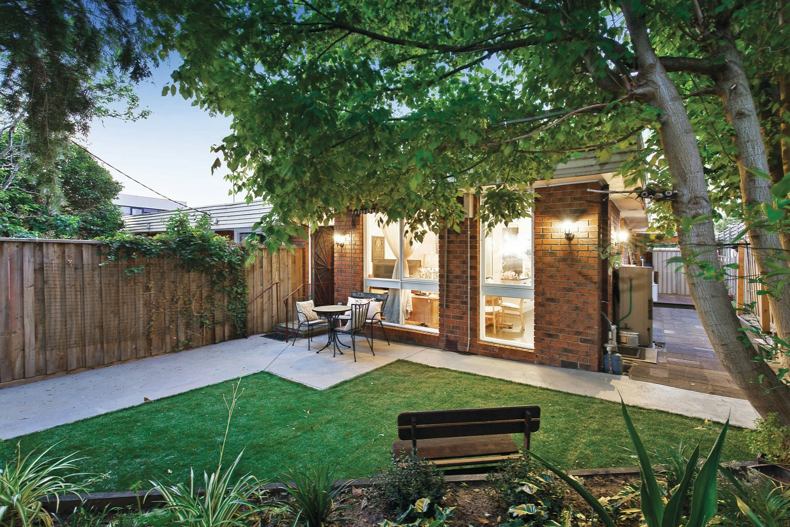 1/885-887 Toorak Road, Camberwell, VIC