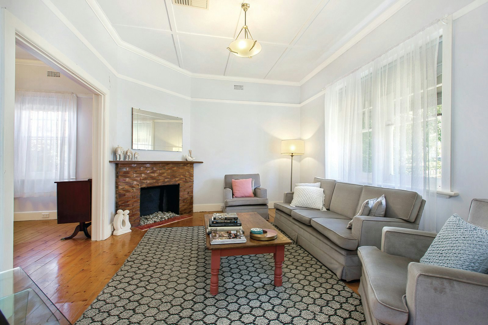 9 Moorhead Street, Camberwell, VIC