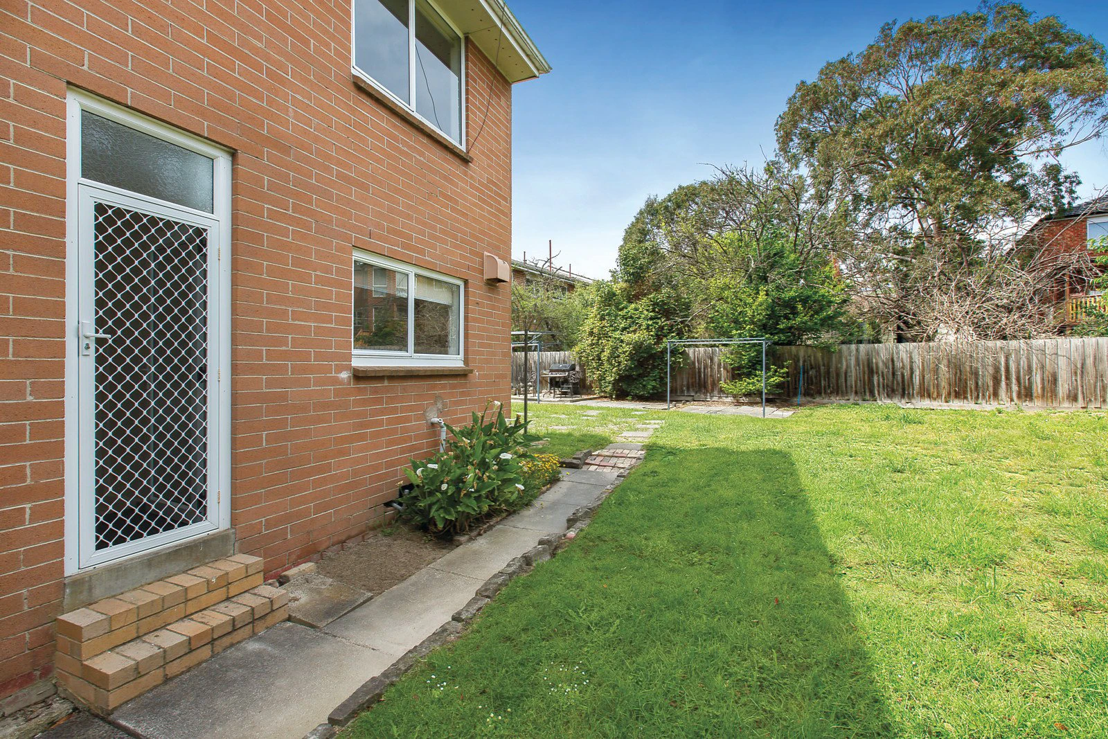 9/96 Severn Street, Box Hill North, VIC