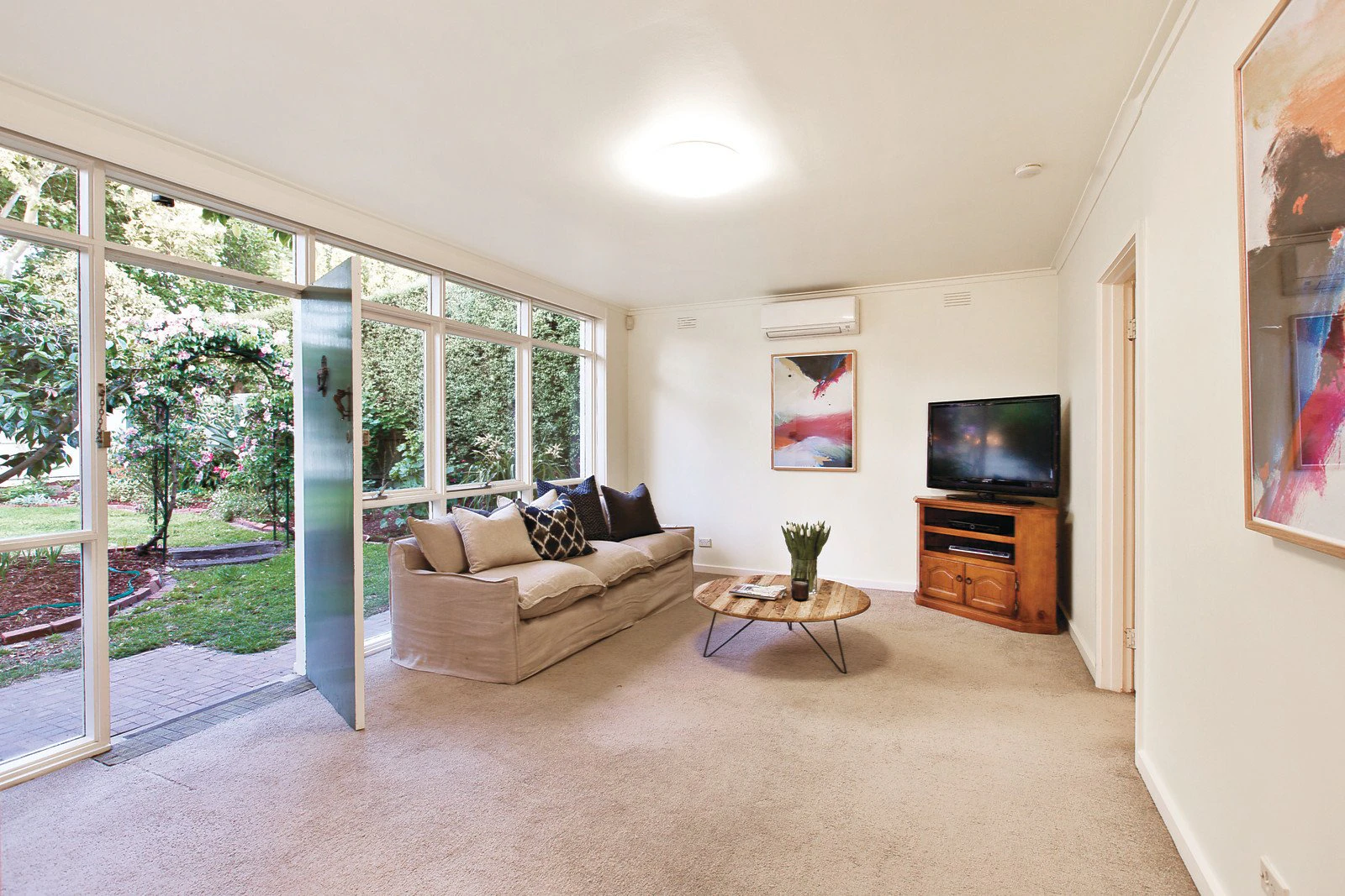 82 Finch Street, Malvern East, VIC