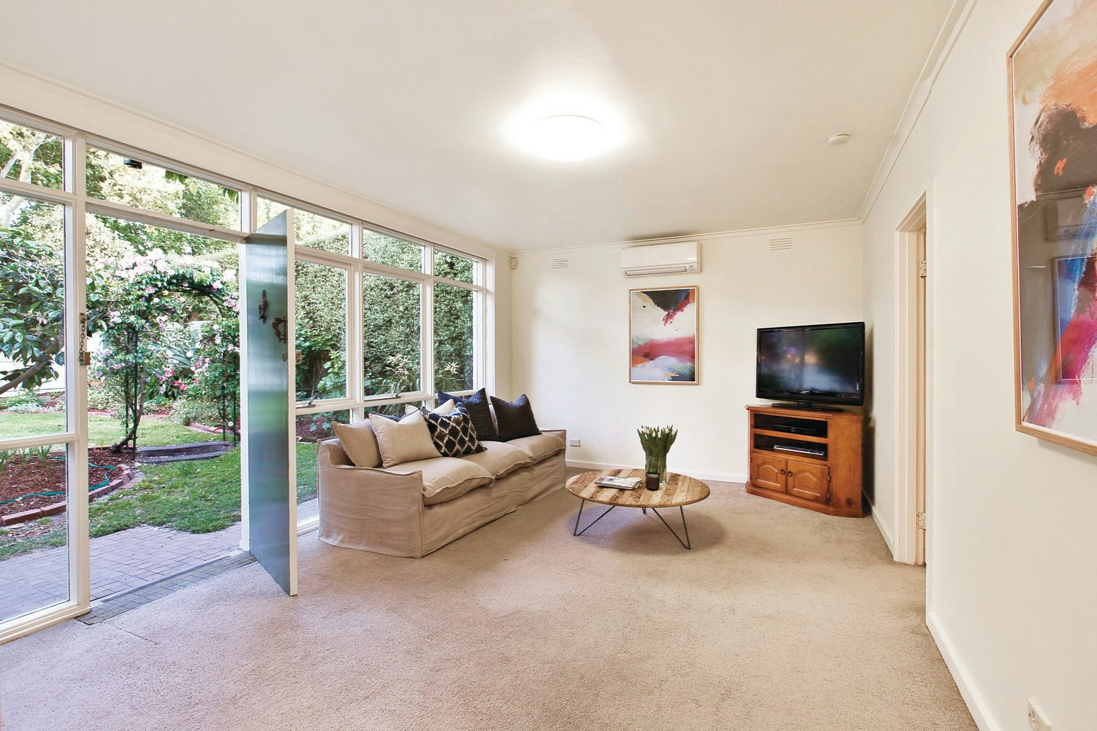 82 Finch Street, Malvern East, VIC