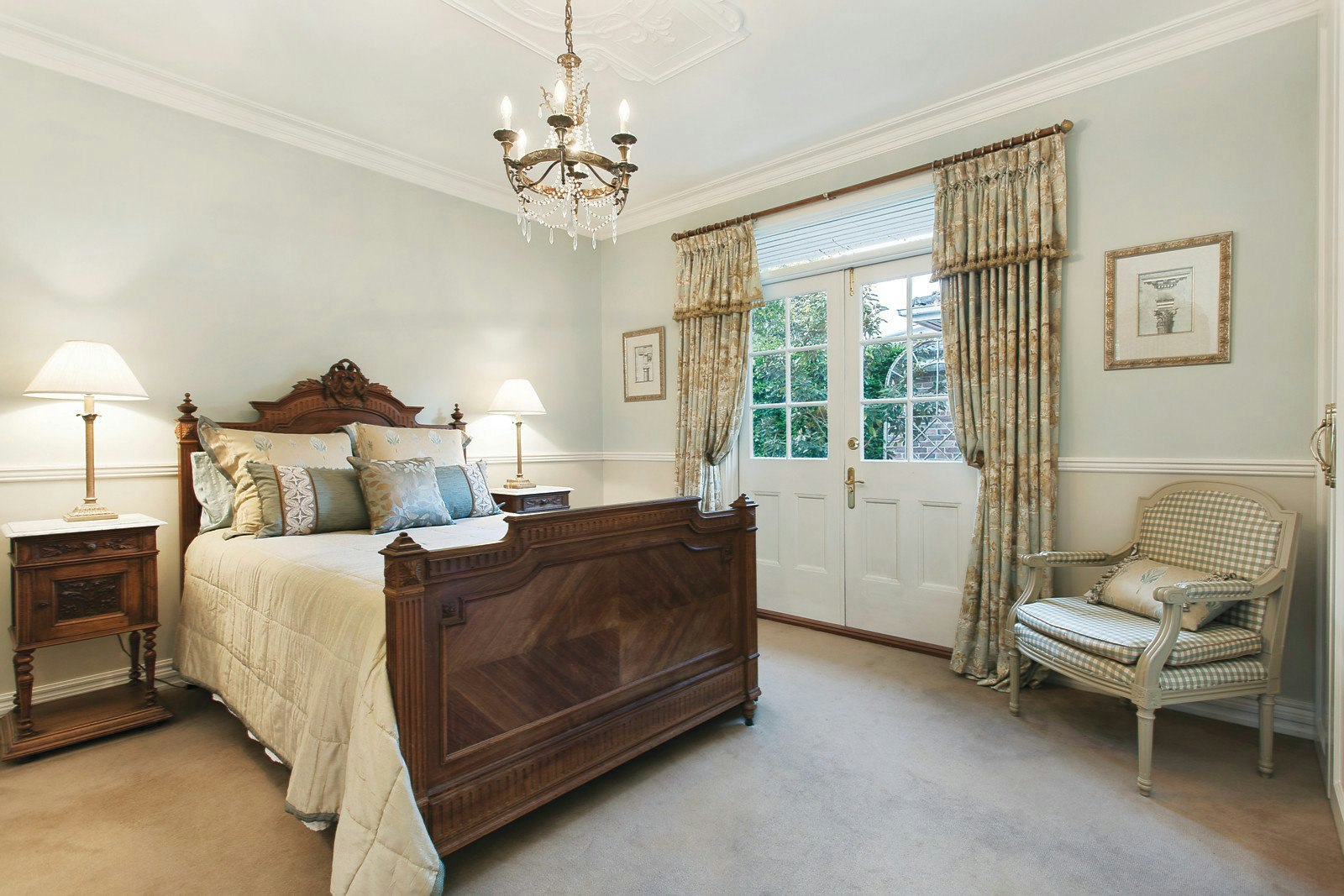 34 Essex Street, Glen Iris, VIC