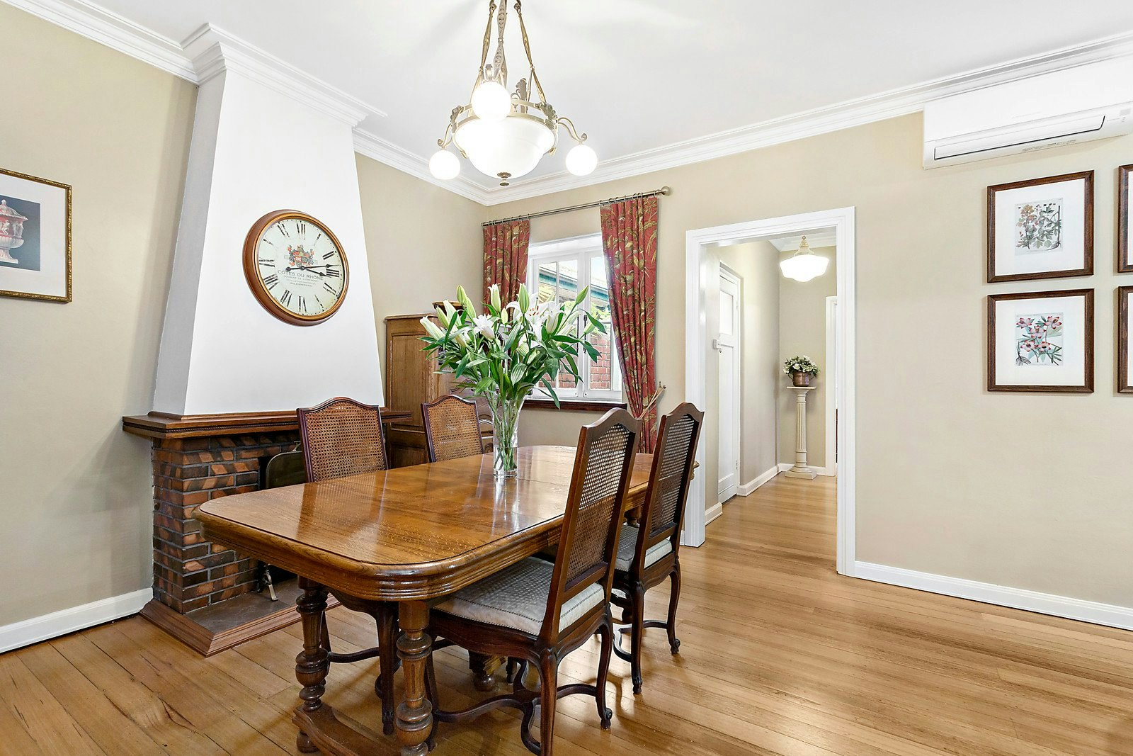 34 Essex Street, Glen Iris, VIC