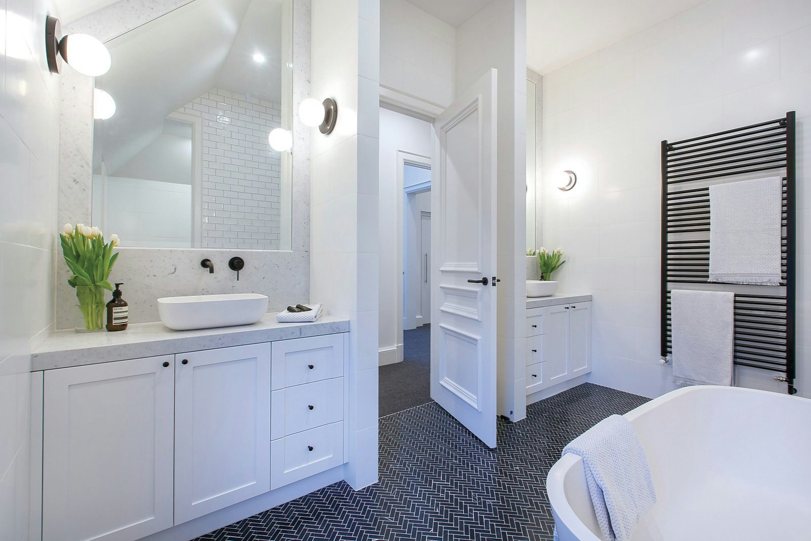 13 Anderson Street, Malvern East, VIC