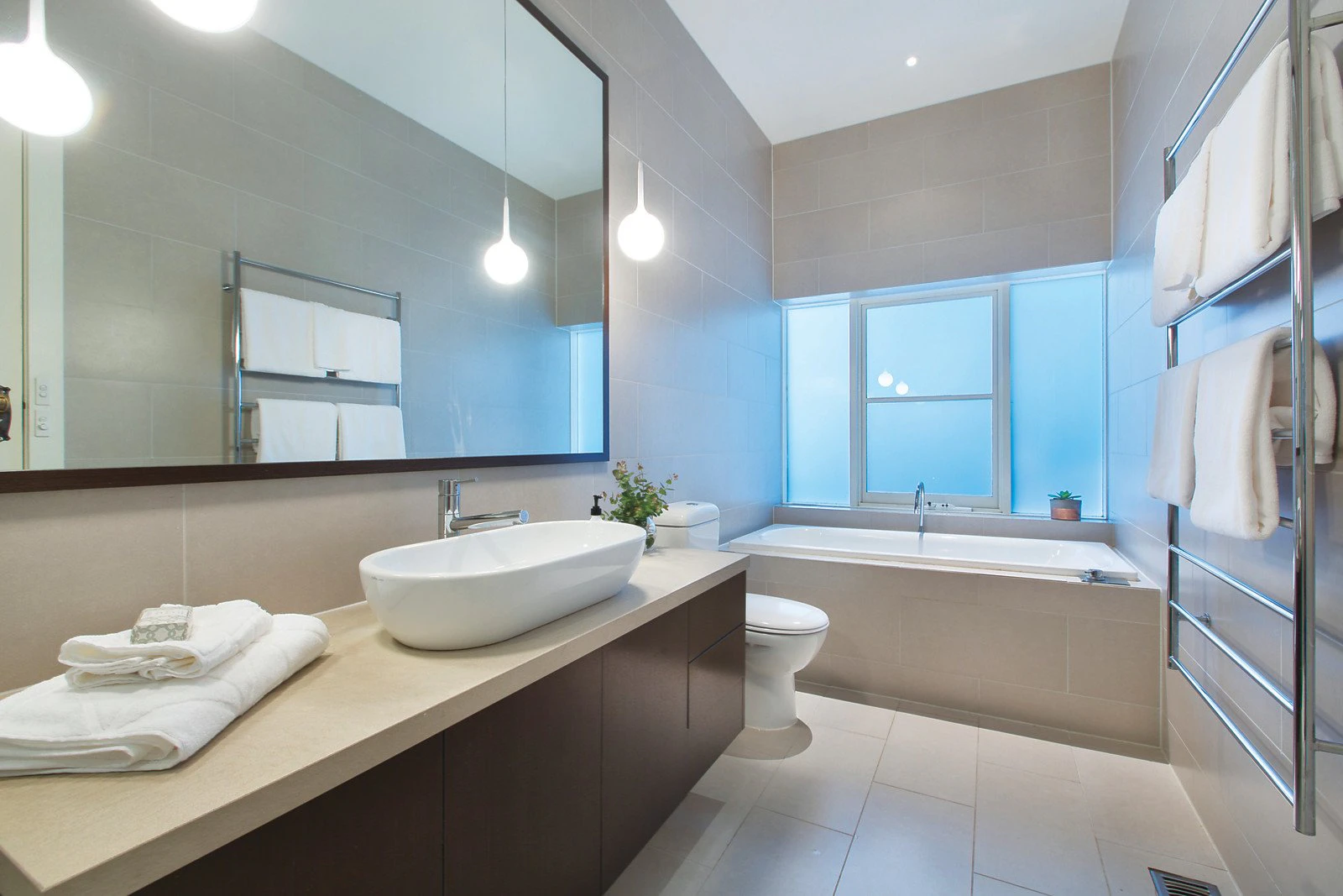 148 Waverley Road, Malvern East, VIC