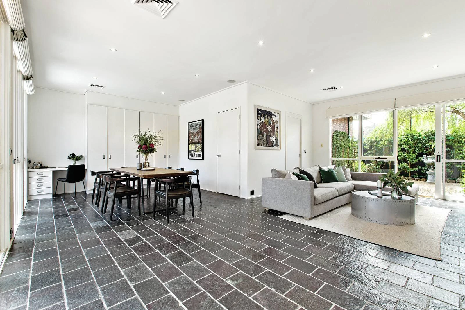 67 Manning Road, Malvern East, VIC