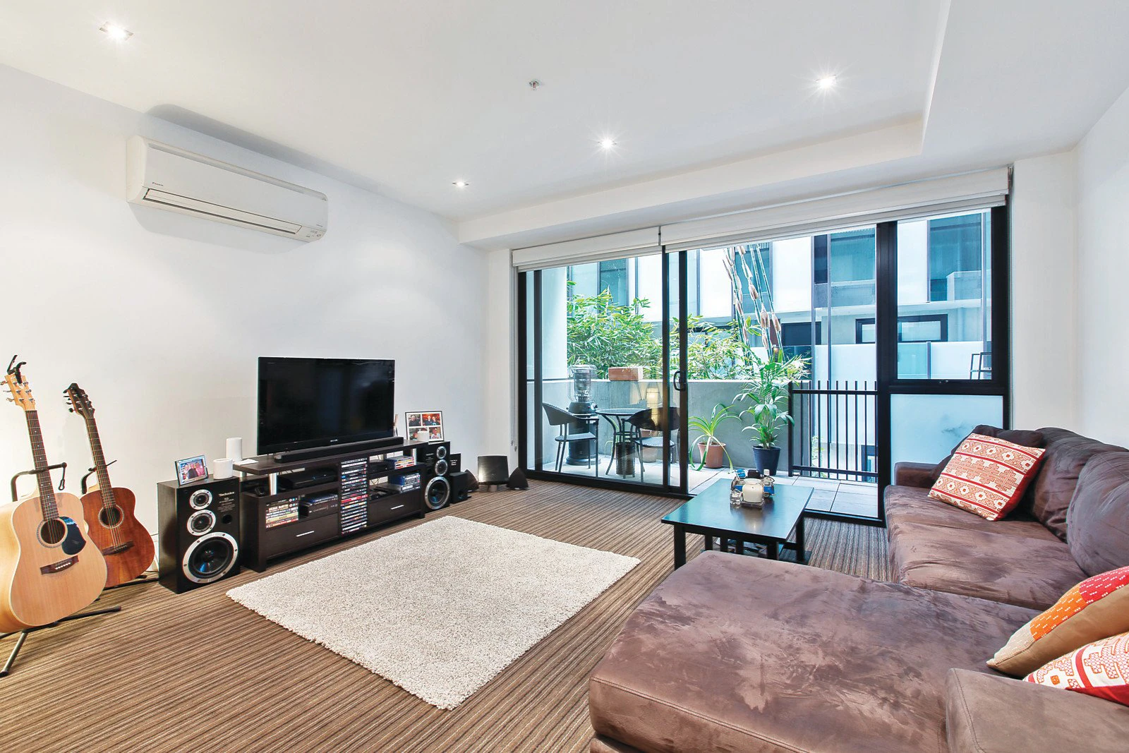 217/163 Fitzroy Street, St Kilda, VIC