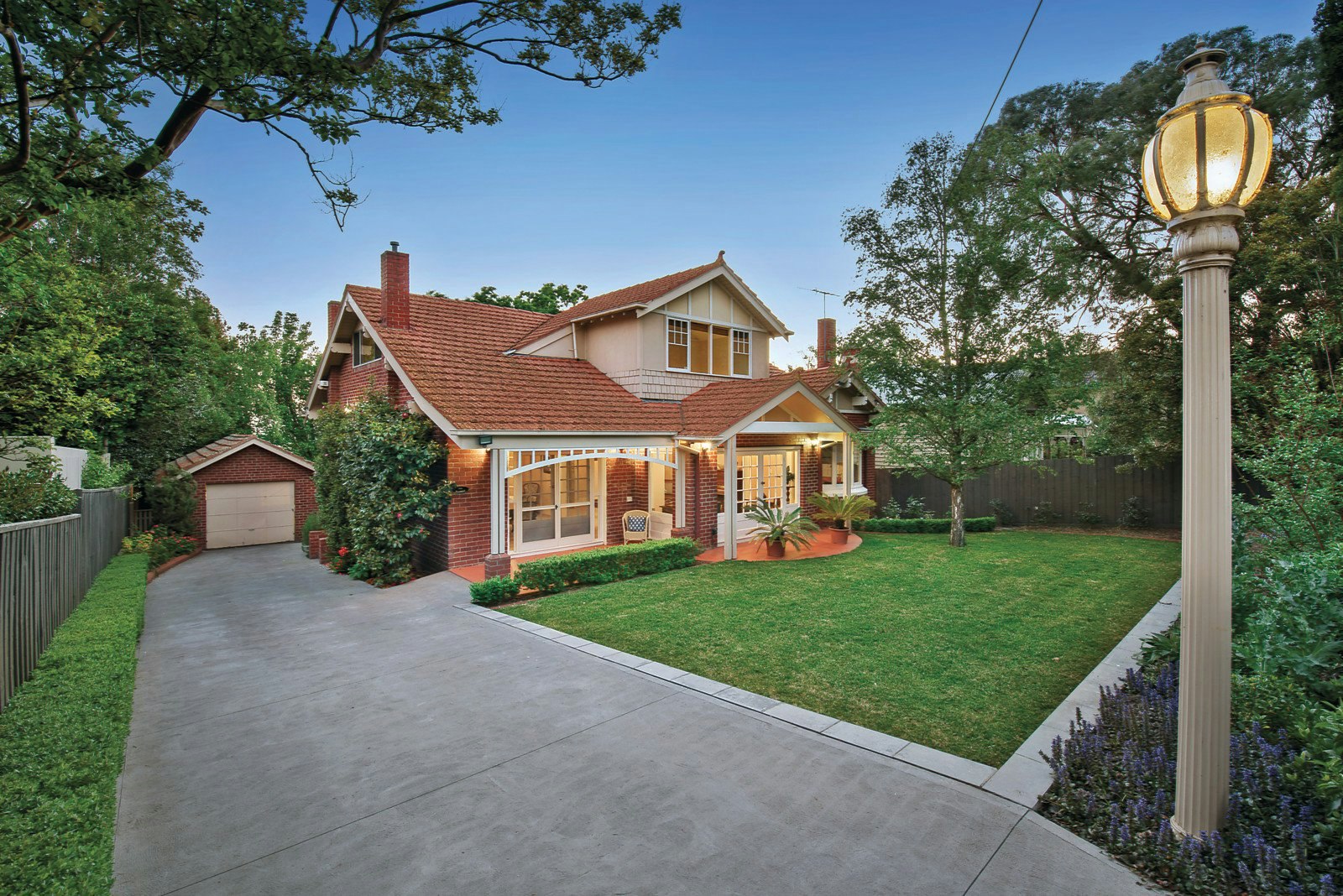 10 View Street, Canterbury, VIC