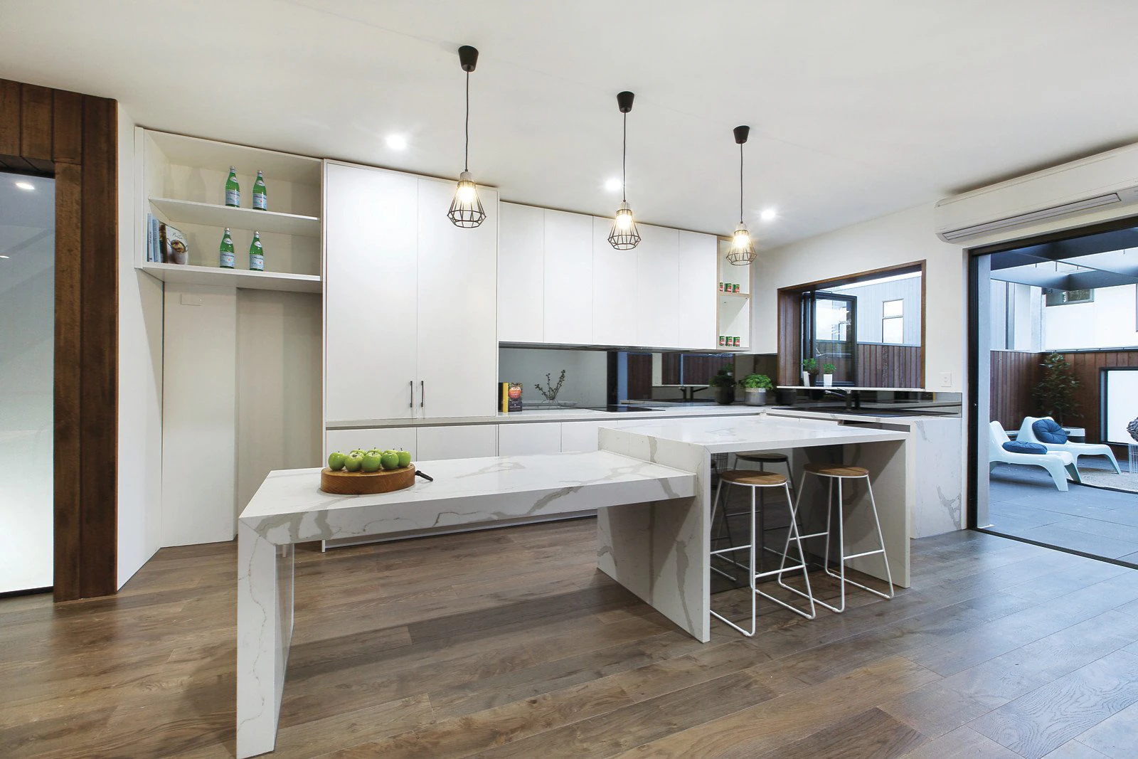 77 Eastern Road, South Melbourne, VIC