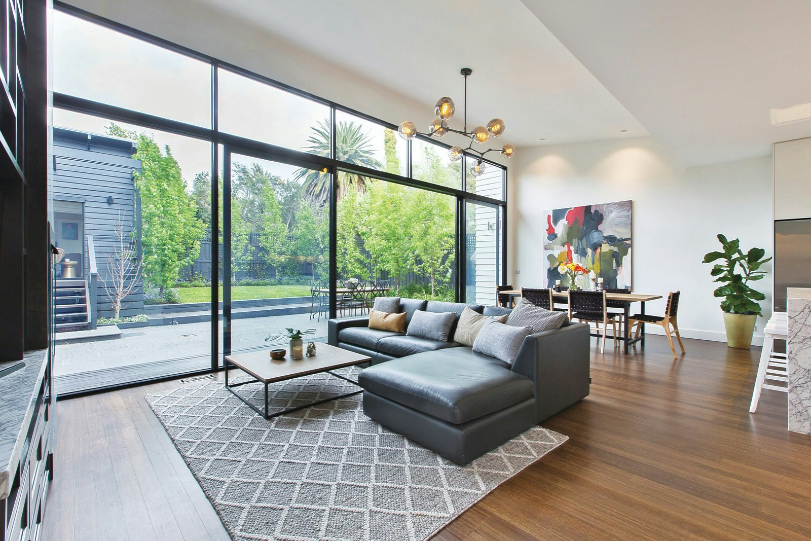 6 Hilda Street, Malvern East, VIC