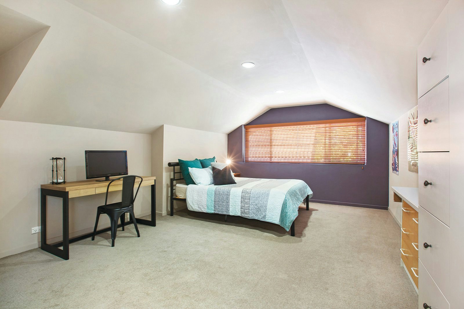 10 View Street, Canterbury, VIC