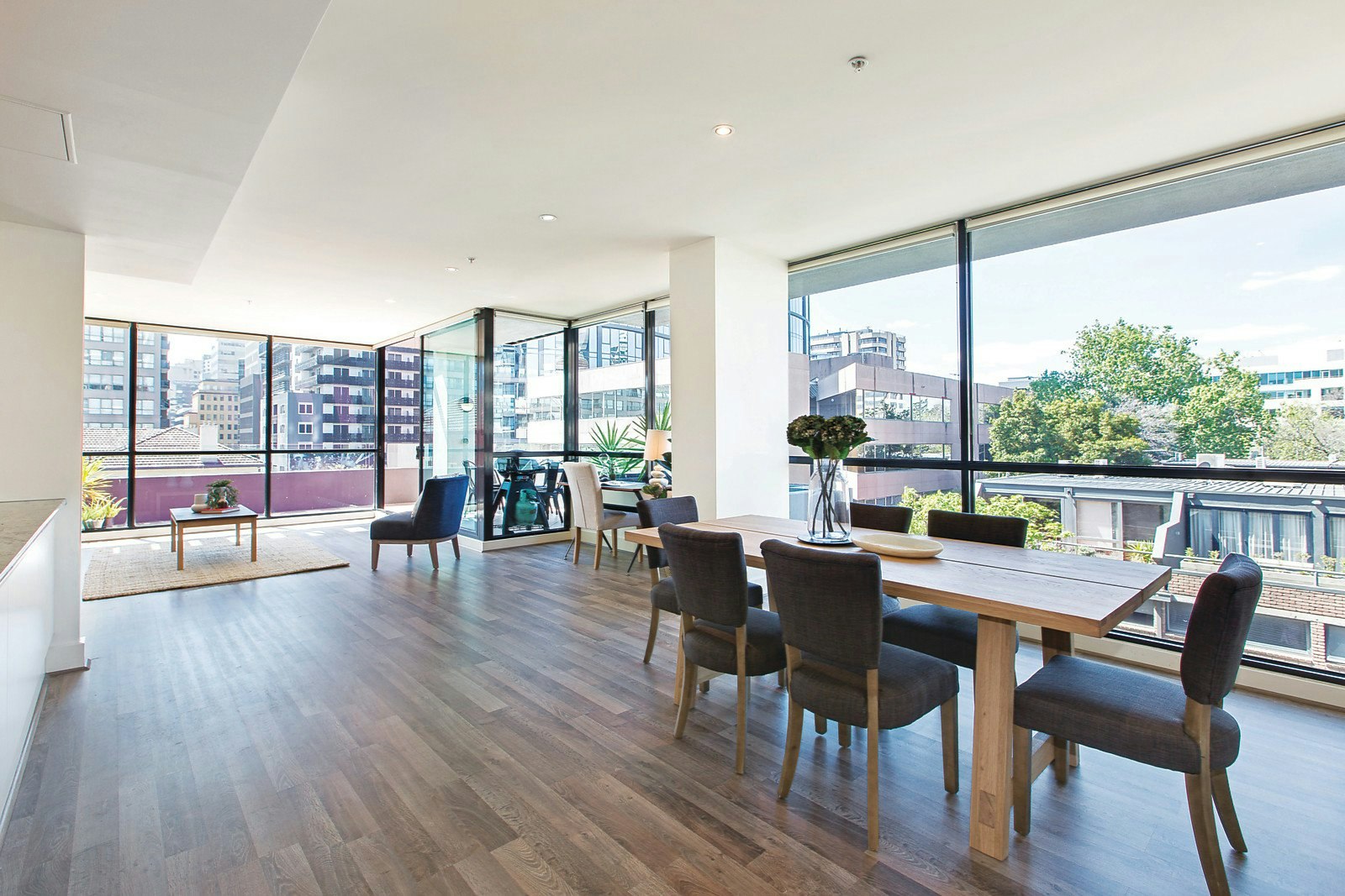 307/19 Queens Road, Melbourne, VIC