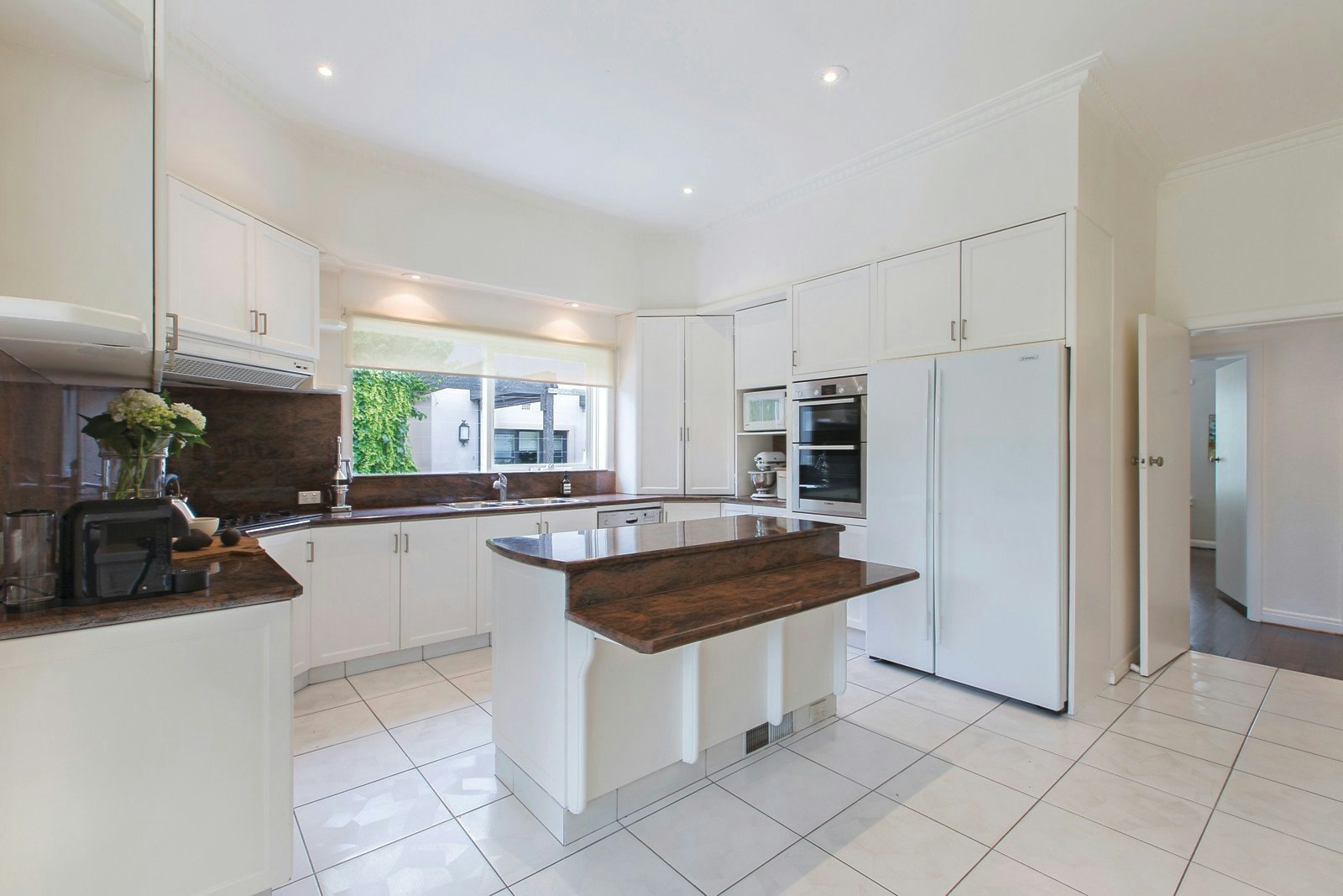 8 Findon Avenue, Caulfield North, VIC