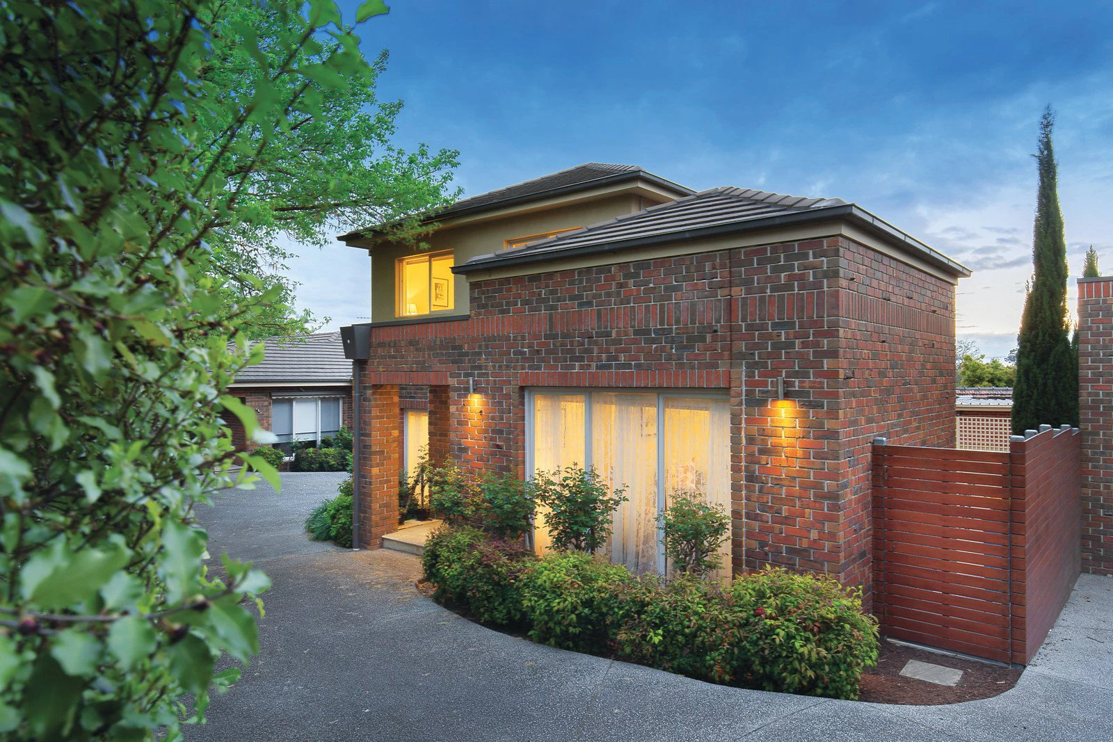 2/37 Munro Avenue, Ashburton, VIC