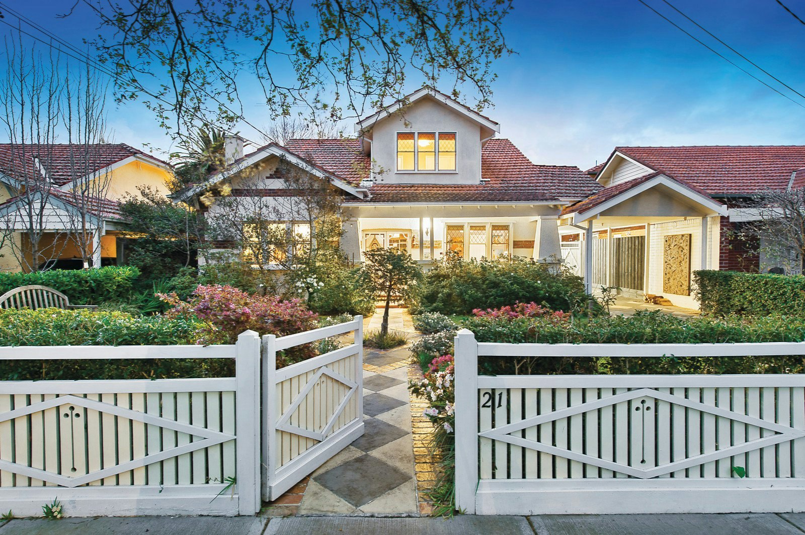 21 Nirvana Avenue, Malvern East, VIC