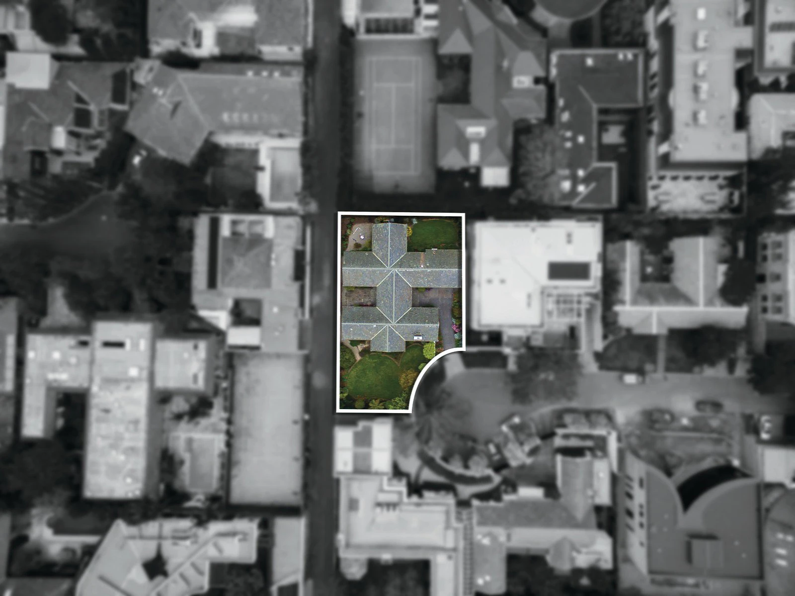 4 Teringa Place, Toorak, VIC
