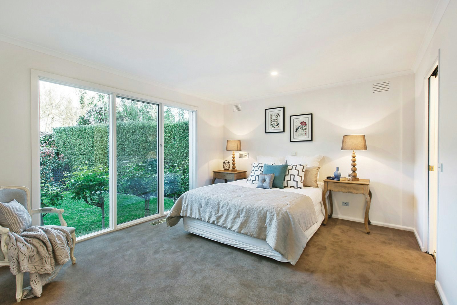 3 Snowden Place, Canterbury, VIC