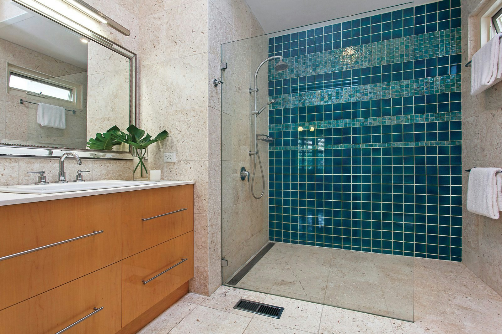 14 Fountaine Avenue, Malvern East, VIC