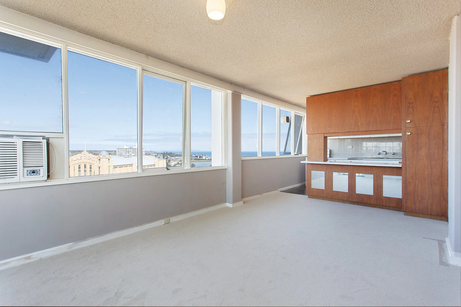 8C/21 The Esplanade, St Kilda, VIC