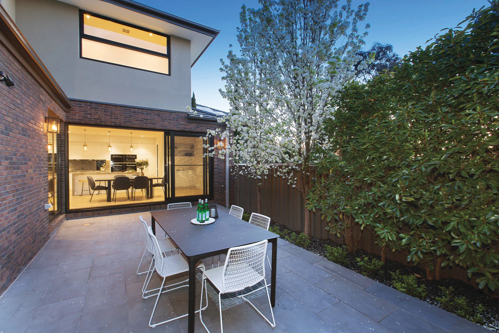 2A Yeovil Road, Camberwell, VIC