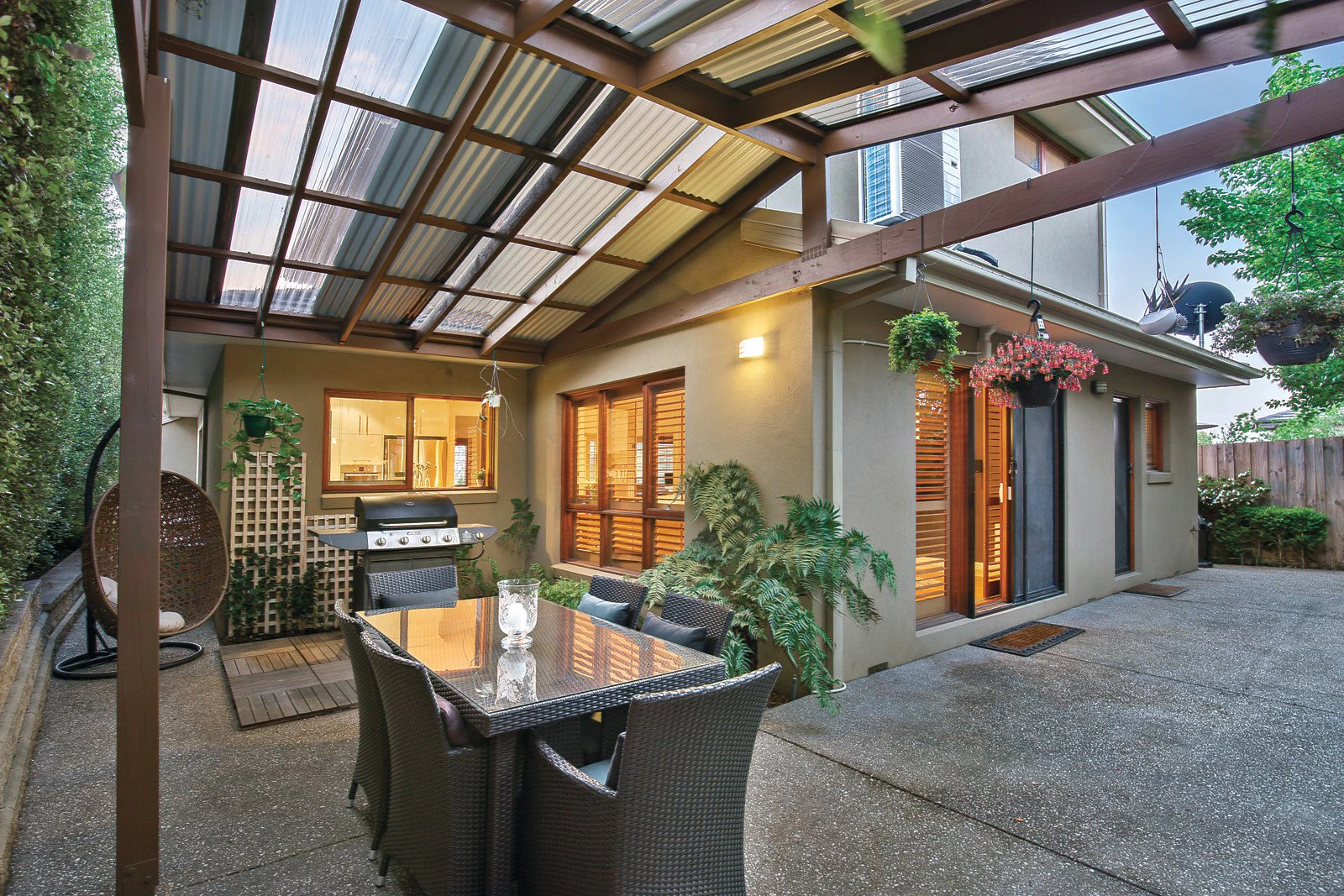 2/68 Sweyn Street, Balwyn North, VIC