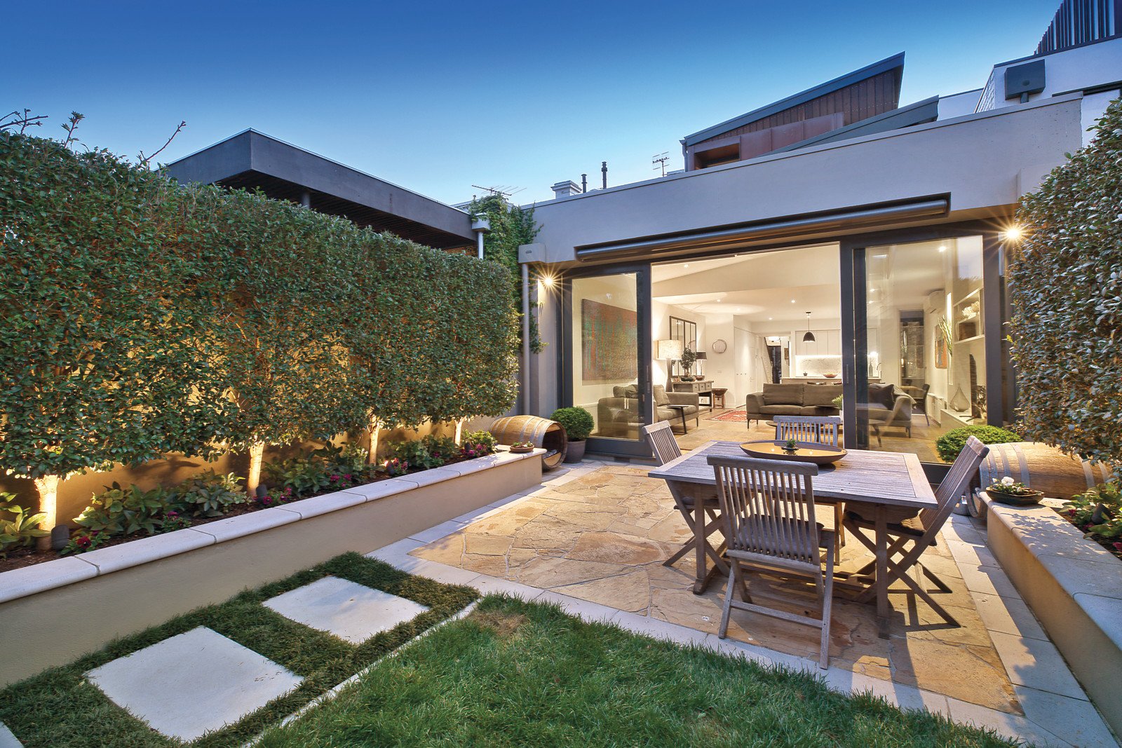 335 Montague Street, Albert Park - Thumbnail 2
