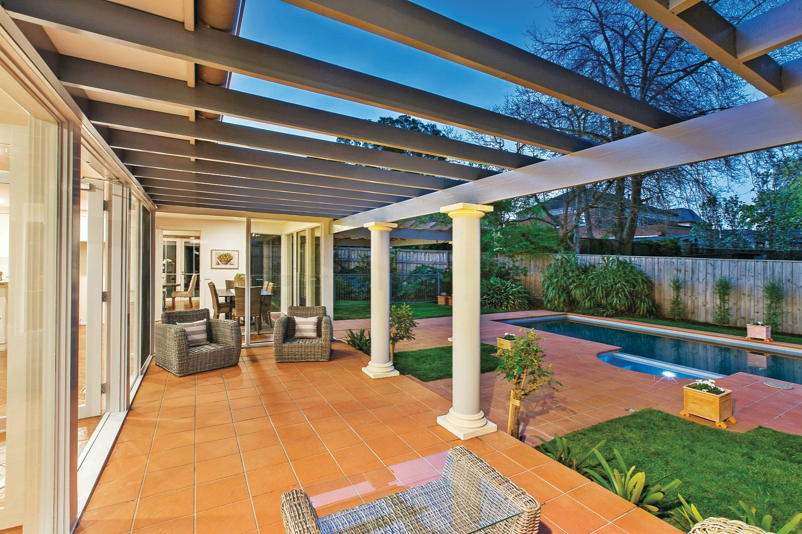 3 Snowden Place, Canterbury, VIC