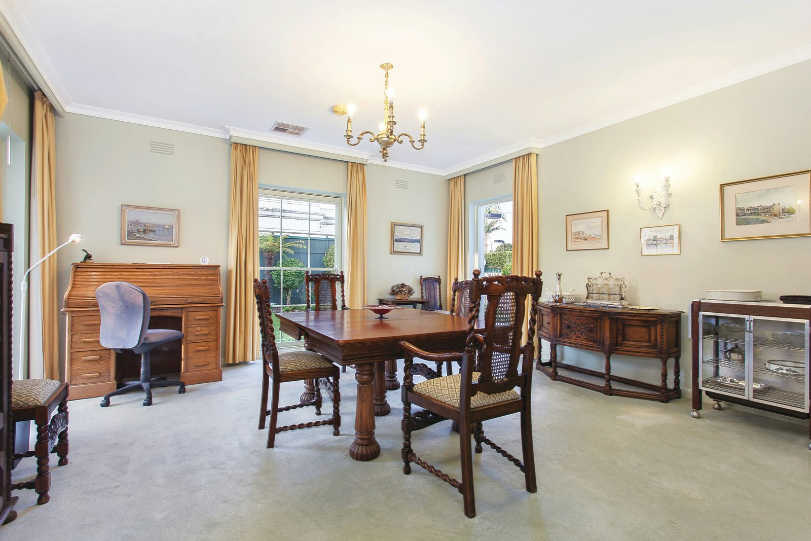 4 Teringa Place, Toorak, VIC