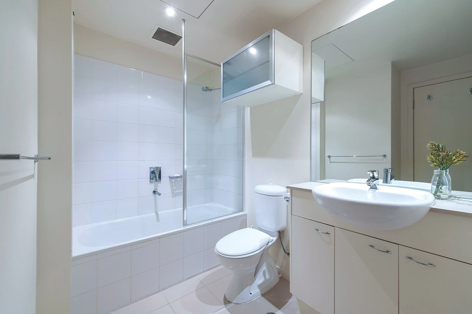 4/3 Seisman Place, Port Melbourne, VIC