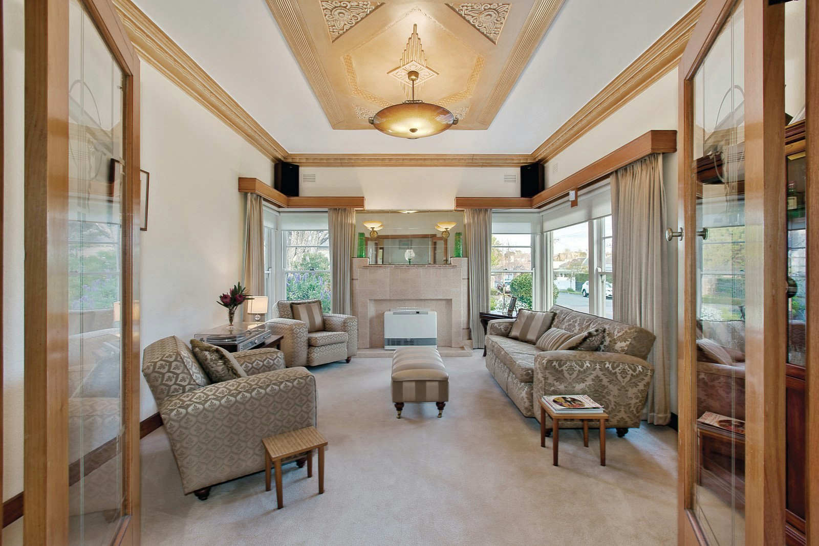 1 Belmont Avenue, Kew, VIC