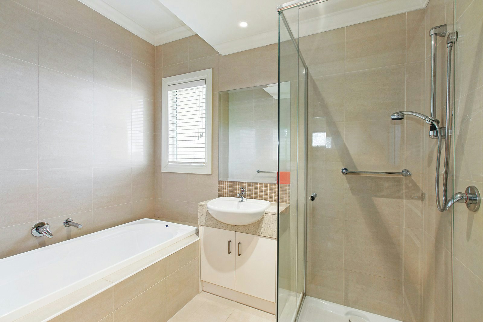 8 Barbara Street, Mont Albert North, VIC