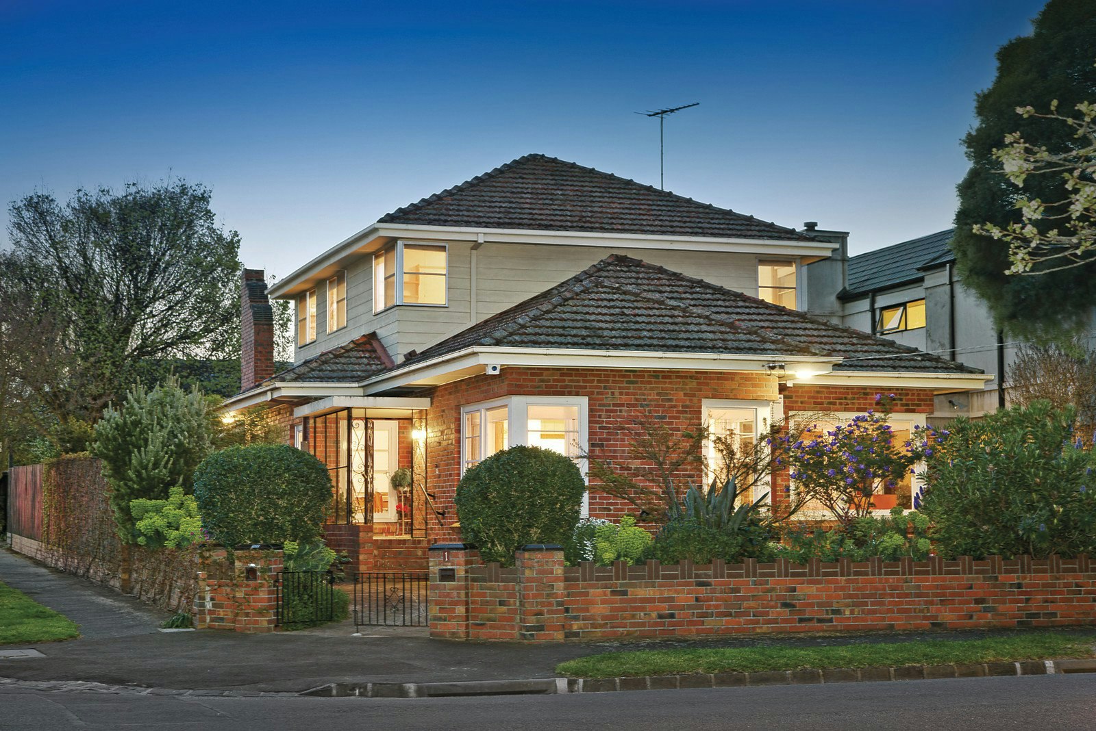 1 Belmont Avenue, Kew, VIC