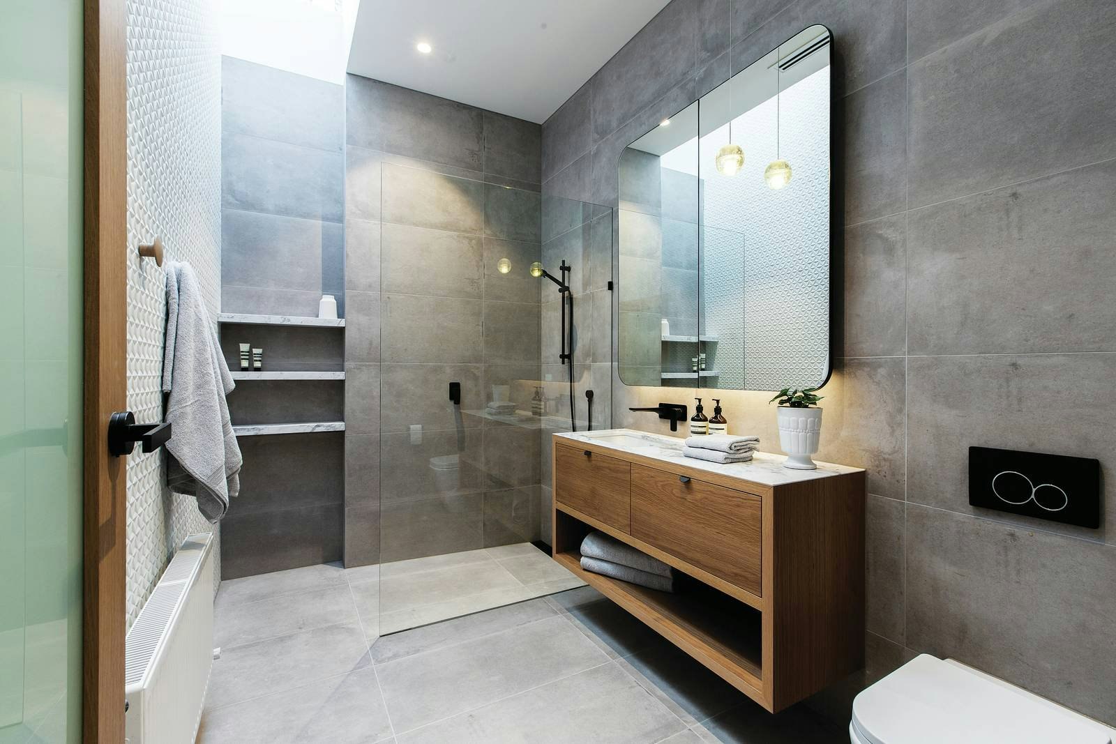 3 Wandeen Road, Glen Iris, VIC