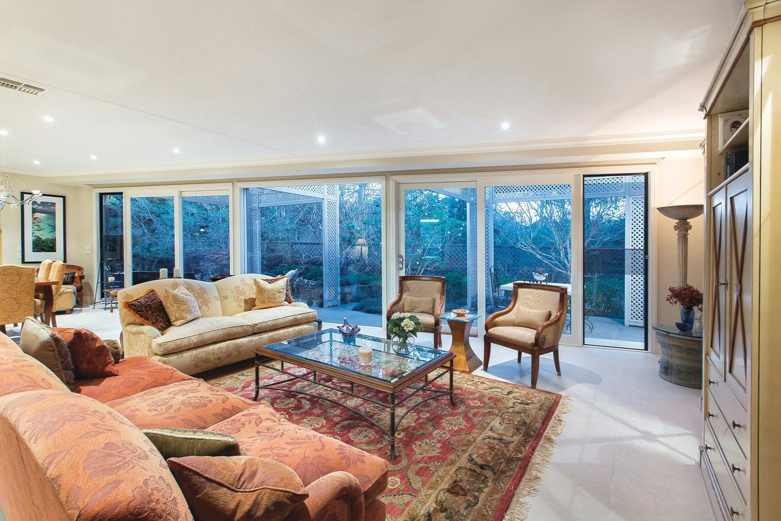 18 Ferncroft Avenue, Malvern East, VIC