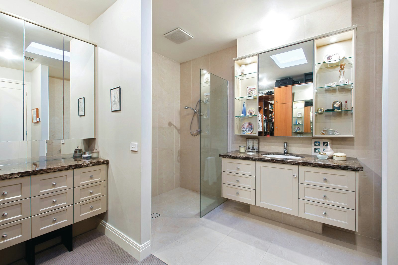 18 Ferncroft Avenue, Malvern East, VIC