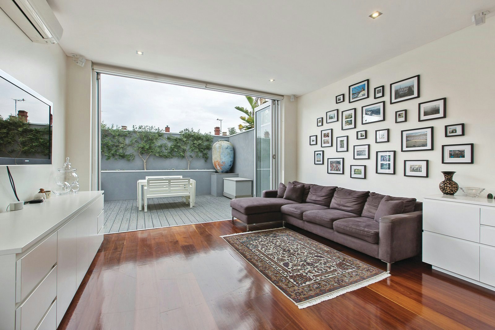 9 Harvey Street, Prahran, VIC