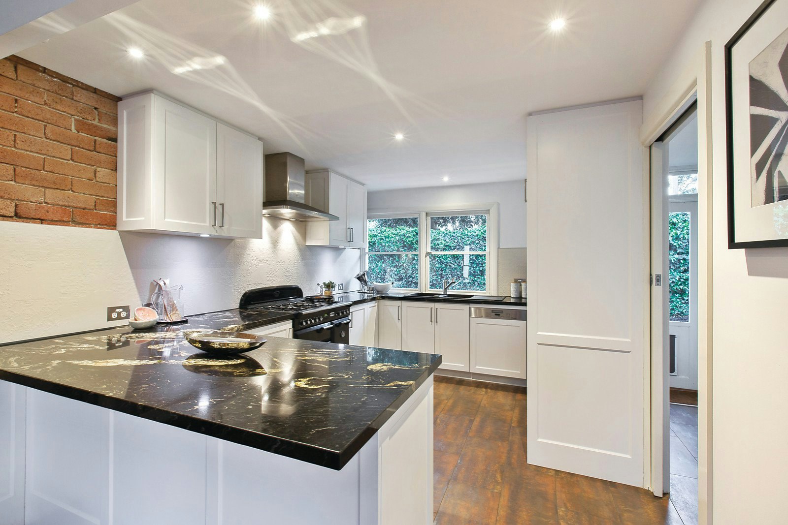 96 Middlesex Road, Surrey Hills, VIC