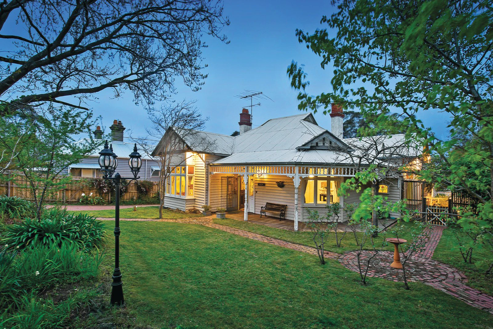 40 Warburton Road, Canterbury, VIC