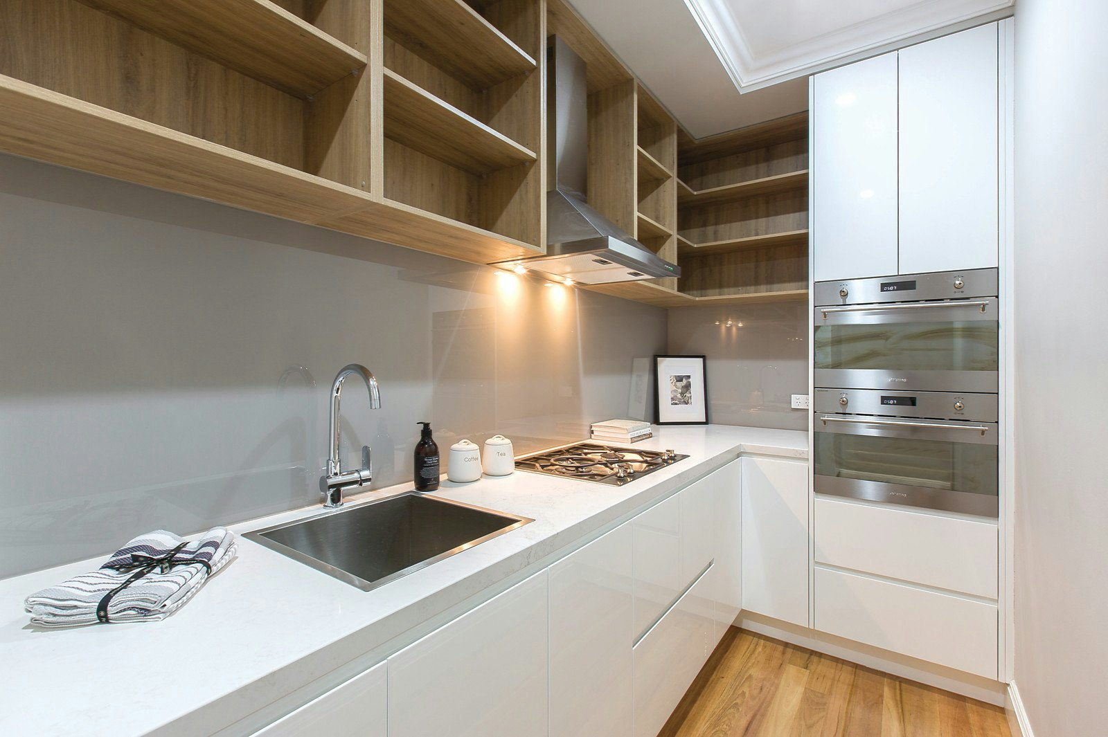 2/13 Whitehorse Road, Balwyn, VIC