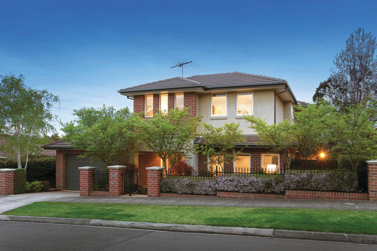 8 Barbara Street, Mont Albert North, VIC