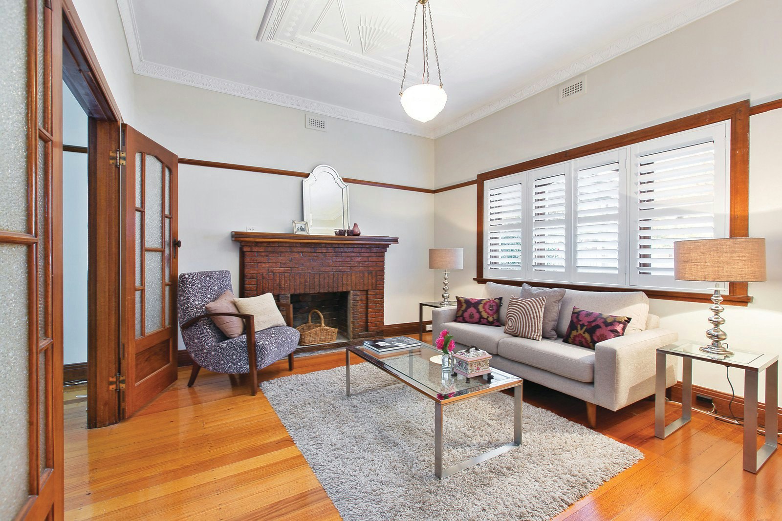 10 Hilltop Avenue, Glen Iris, VIC