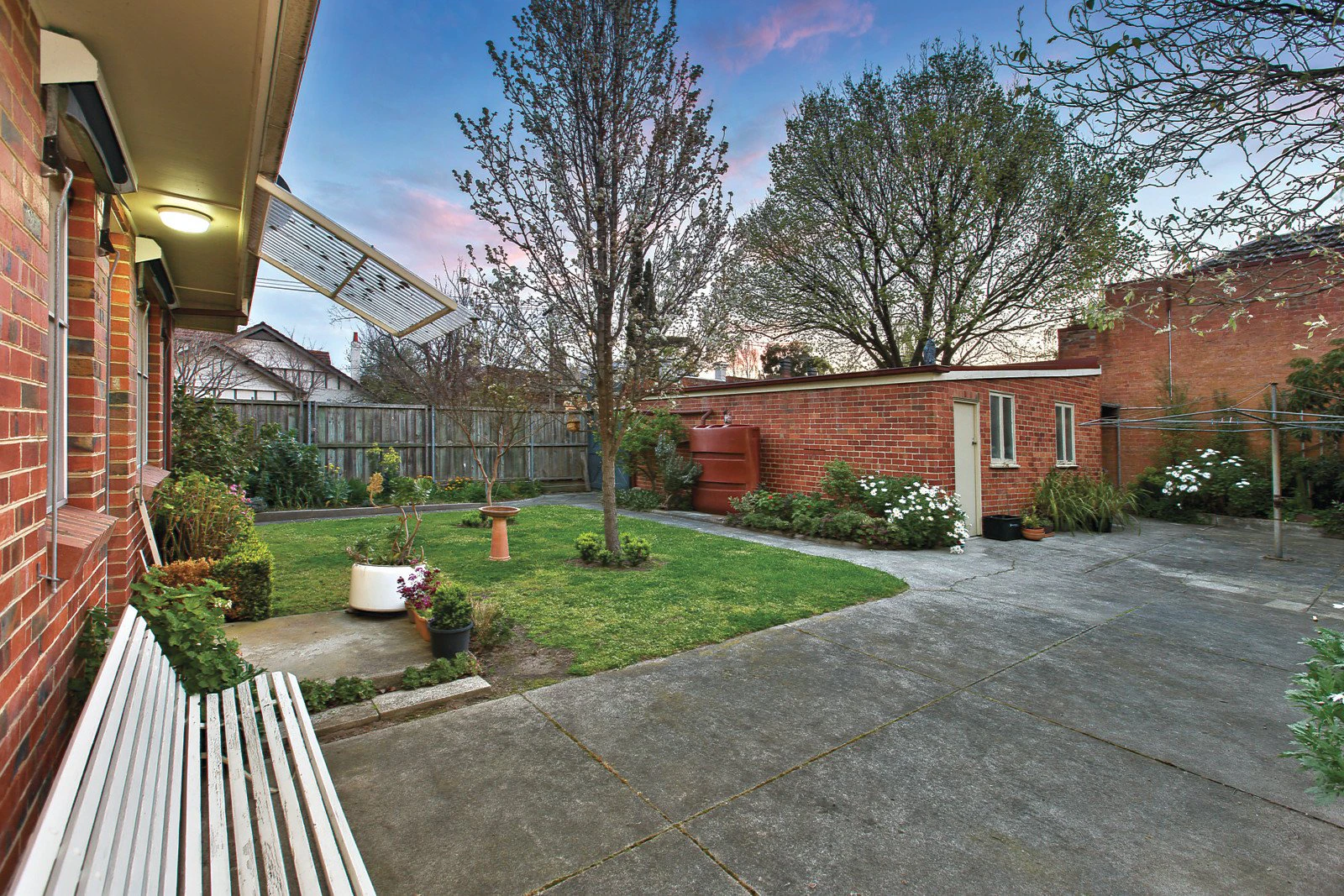 1 Belmont Avenue, Kew, VIC