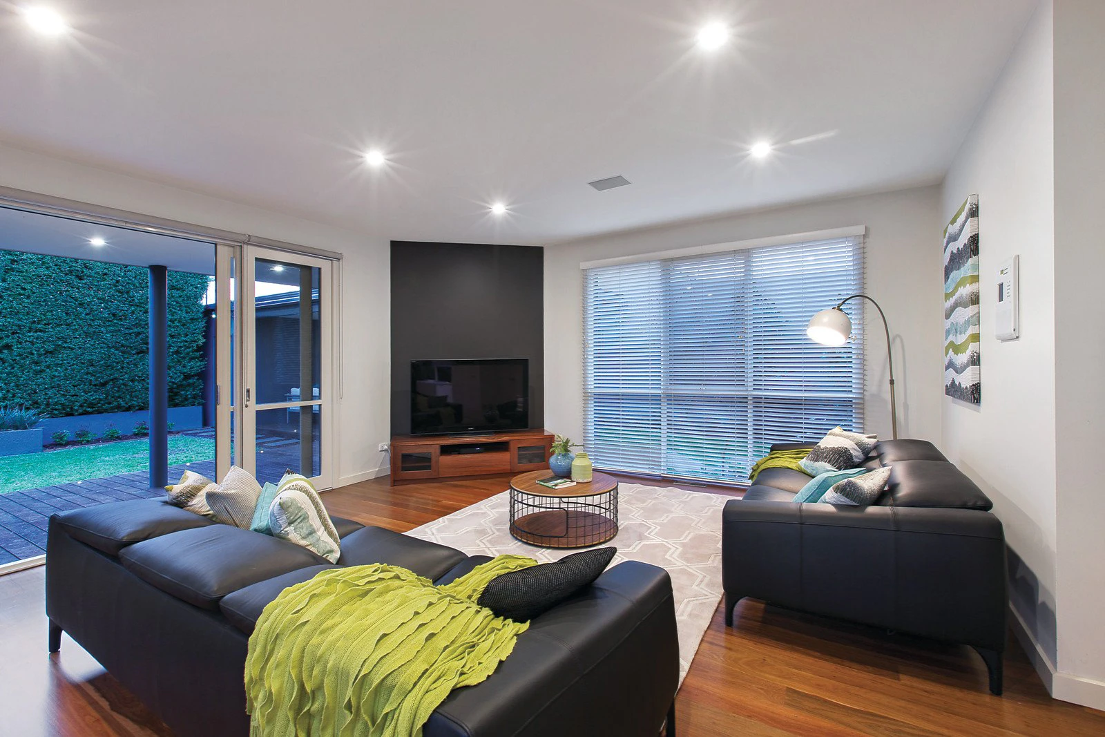 8 Alverna Grove, Brighton, VIC