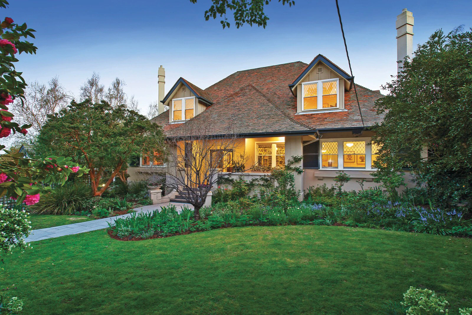 12 Stodart Street, Camberwell, VIC