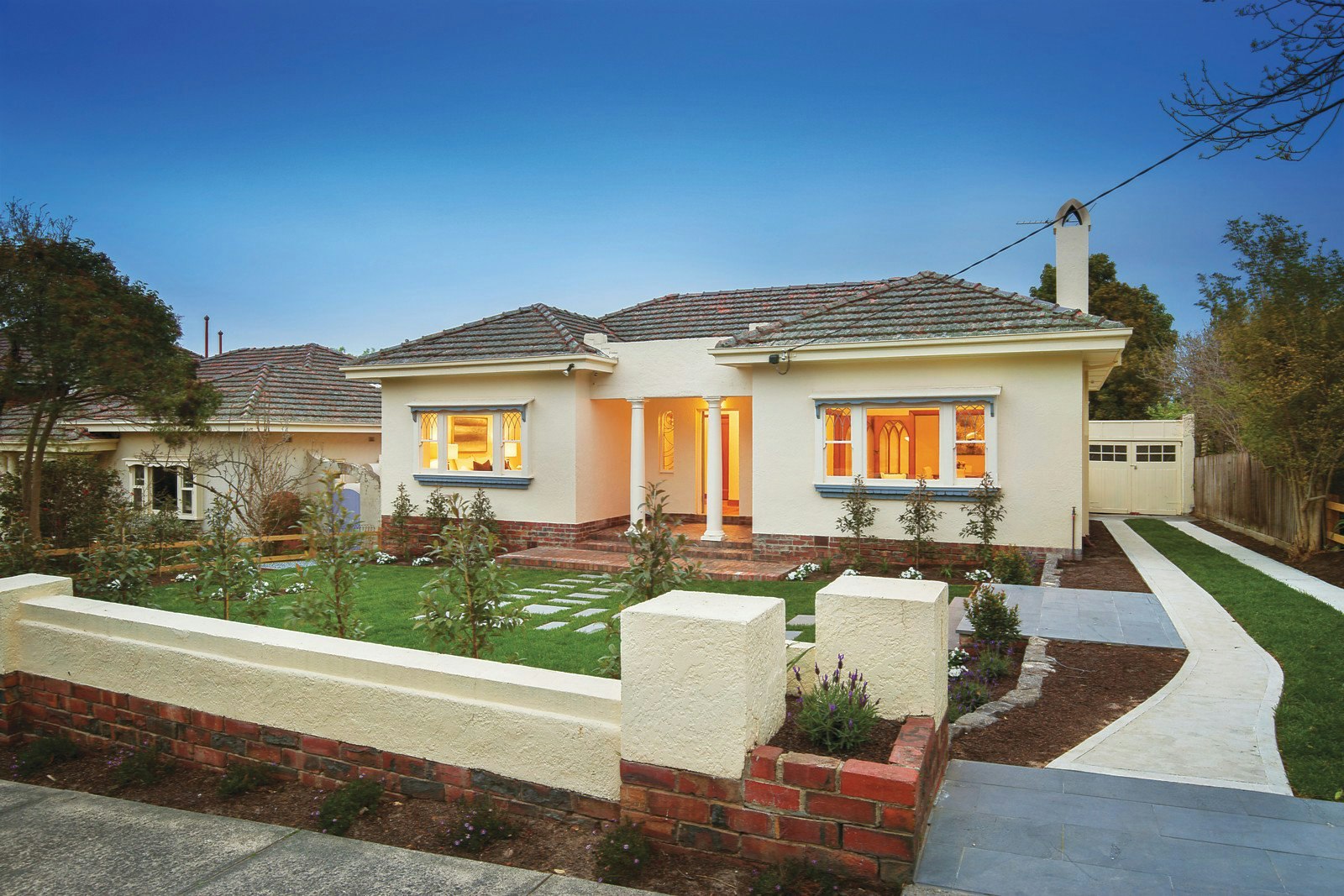 10 Finsbury Way, Camberwell, VIC