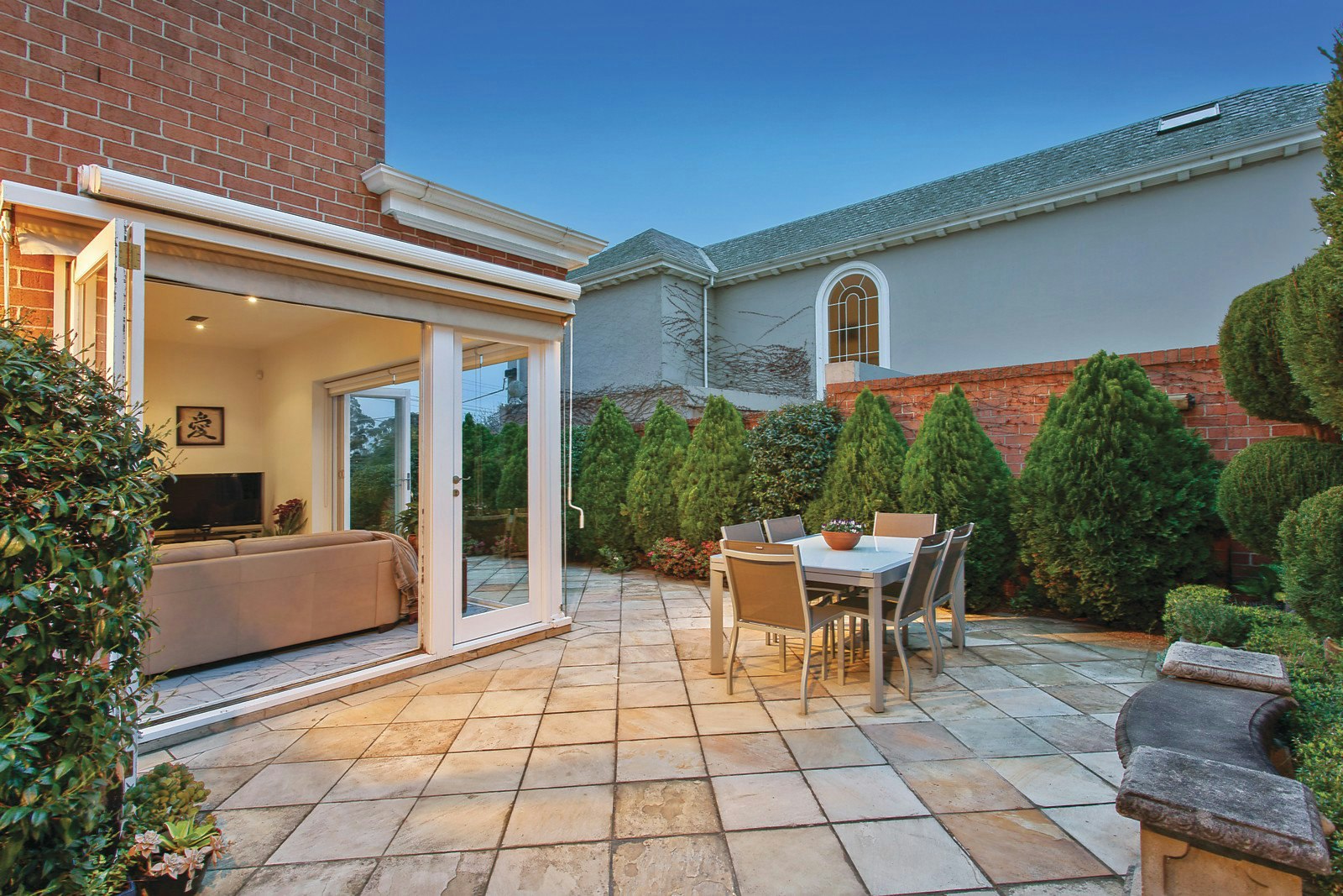 2a Verdant Avenue, Toorak, VIC