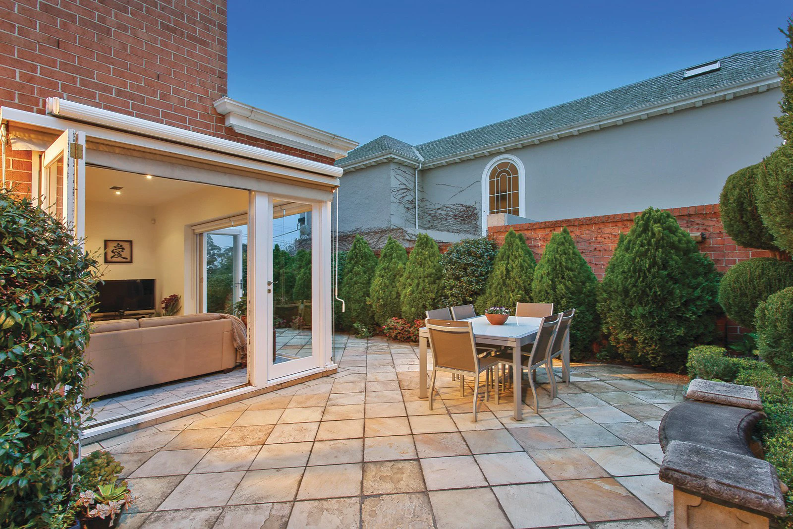 2a Verdant Avenue, Toorak, VIC