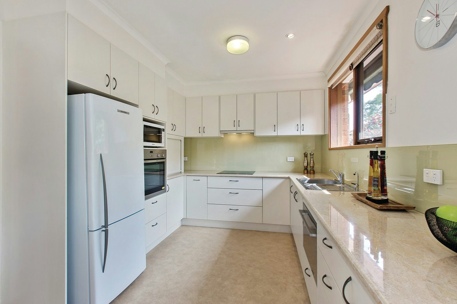 5/22 Broughton Road, Surrey Hills, VIC