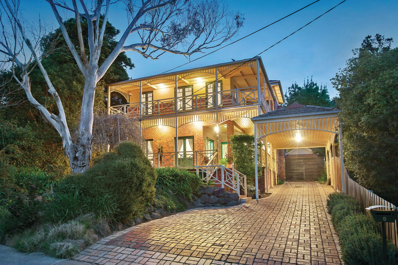 6 Bundoran Parade, Mont Albert North, VIC